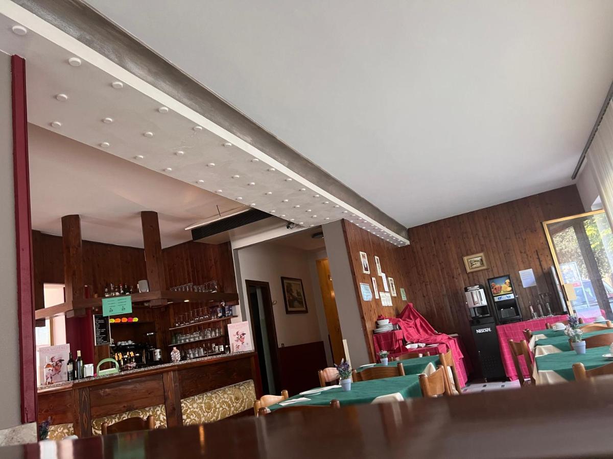 Hotel Primavera Desenzano del Garda Eksteriør billede