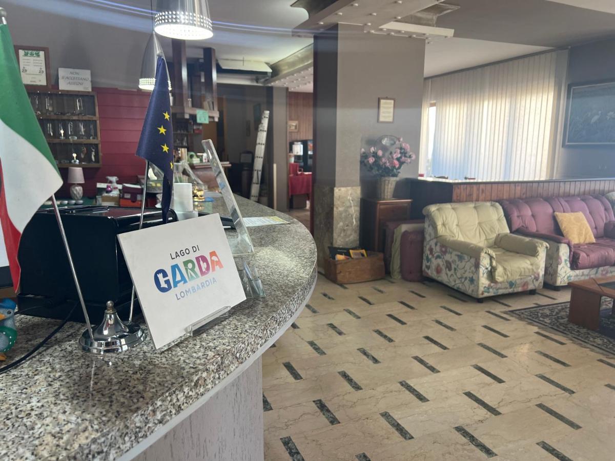 Hotel Primavera Desenzano del Garda Eksteriør billede