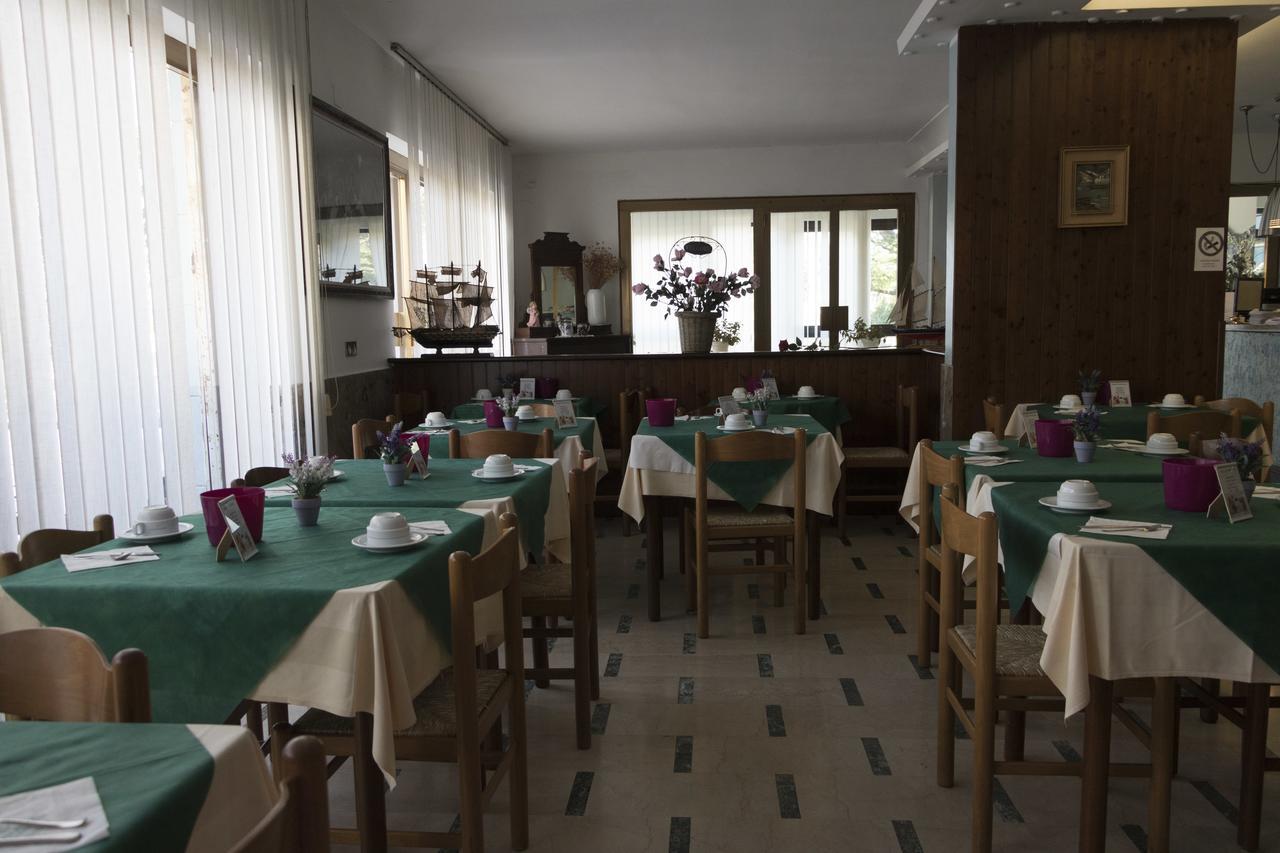 Hotel Primavera Desenzano del Garda Eksteriør billede