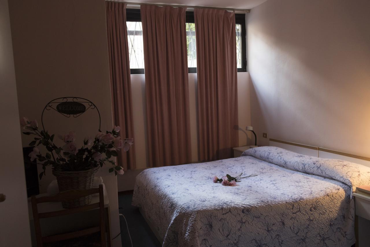 Hotel Primavera Desenzano del Garda Eksteriør billede